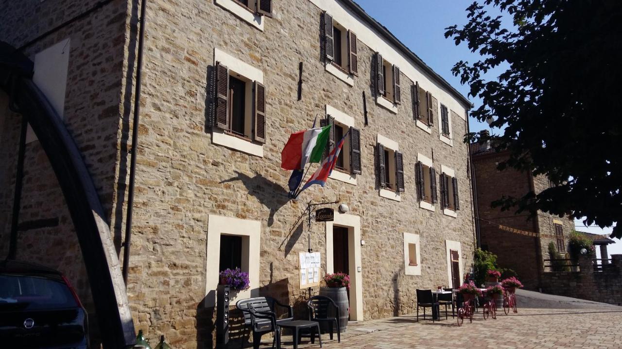 Locanda Del Borgo Prunetto Kültér fotó