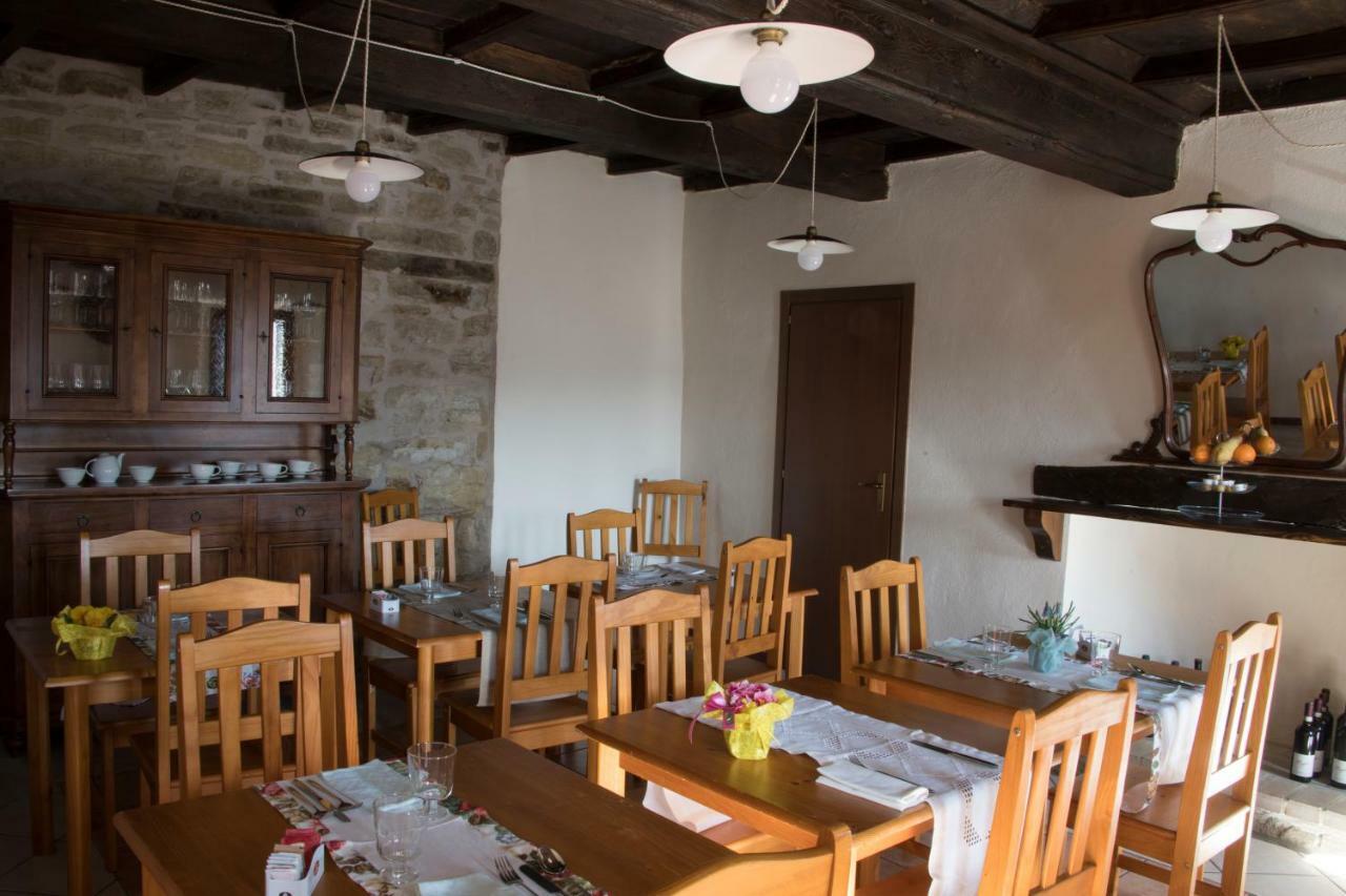 Locanda Del Borgo Prunetto Kültér fotó