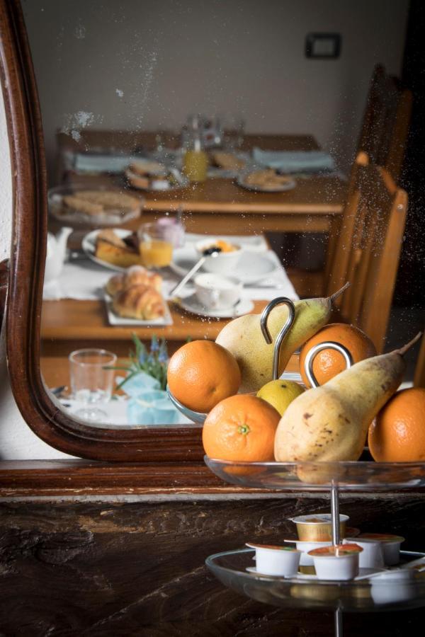 Locanda Del Borgo Prunetto Kültér fotó