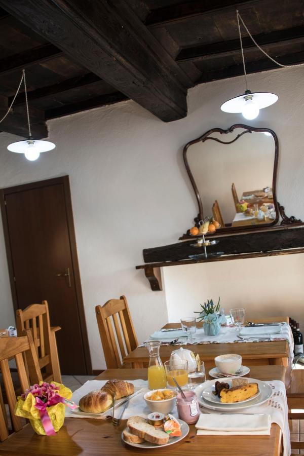 Locanda Del Borgo Prunetto Kültér fotó